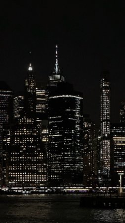 New york city skyline скачать фон 1424 x 2532