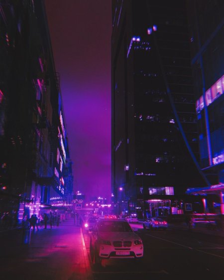 Ночной неоновый город