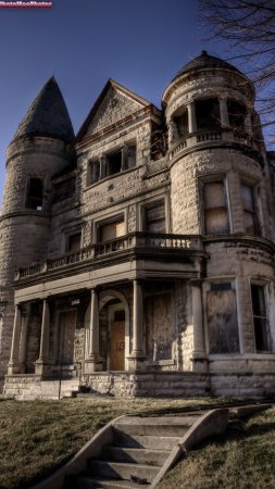 Creepy mansion