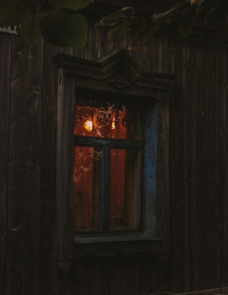 Окна в деревне