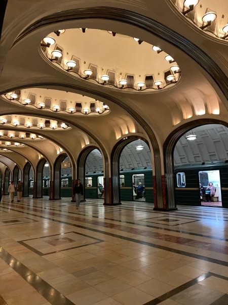 Станция метро маяковская москва