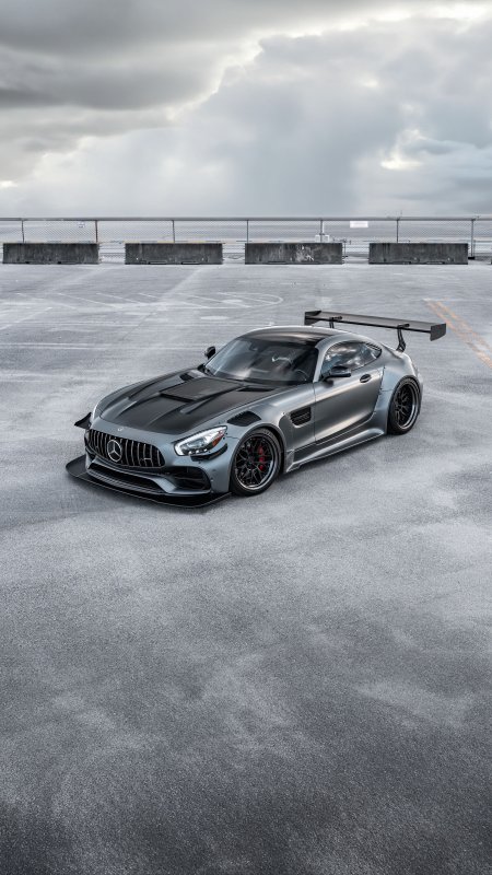 Mercedes benz amg gtr