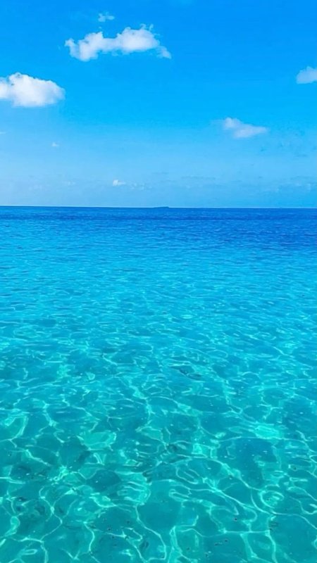 Бирюзовое море