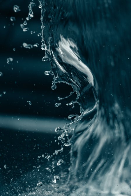 Вода брызги