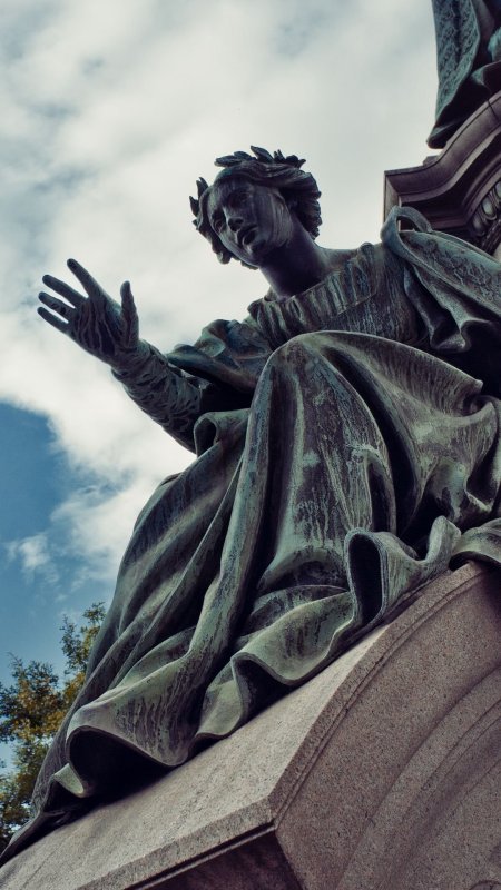 Sculpture statue monument scotland edinburgh