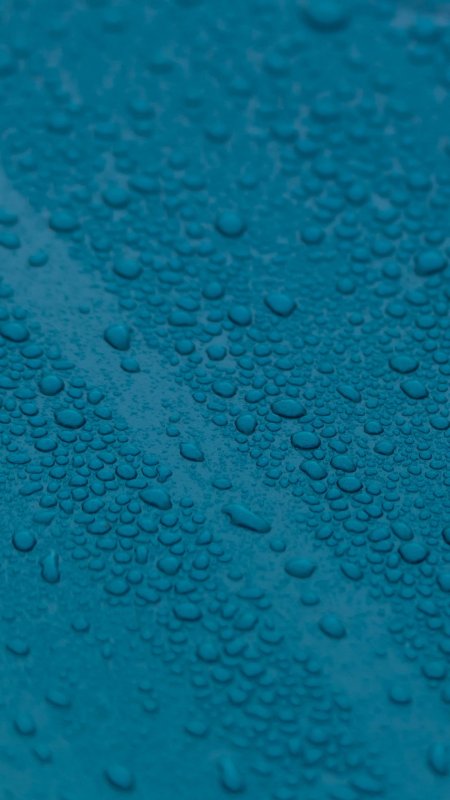 Вода синяя