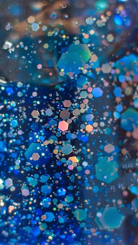 Голубые блестки