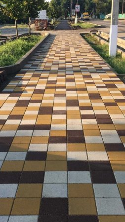 Тротуарная плитка брусчатка старый город скачать фон 720 x 1280