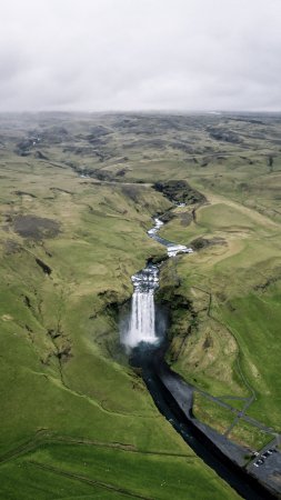 Водопад Сельяландсфосс в Исландии