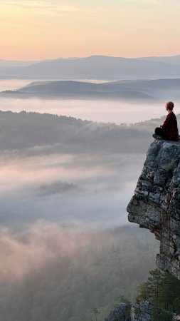 Айгир гора скачать фон 1080 x 1920