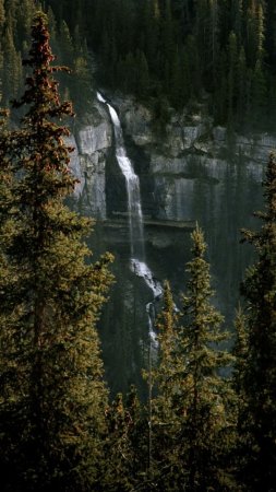 Водопад природа