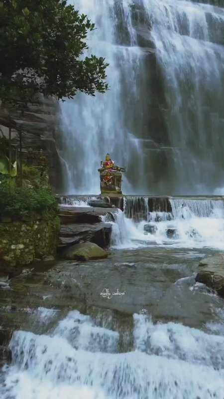 Водопад равана шри ланка