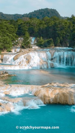 Водопад агуа асуль мексика