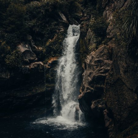 Брызги водопада