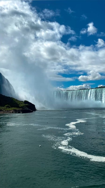 Ниагарский водопад на катере
