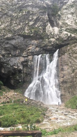 Абхазия водопады гегский водопад