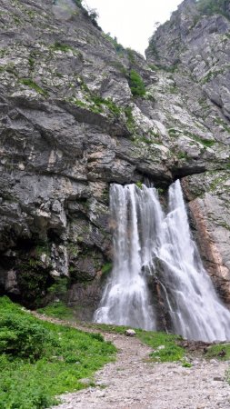 Водопад гега в абхазии