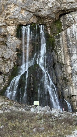 Гегский водопад и озеро рица