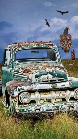 Автомобиль старый
