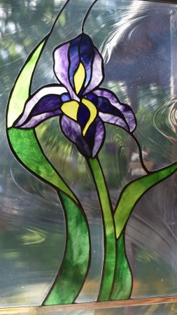 Stained glass iris