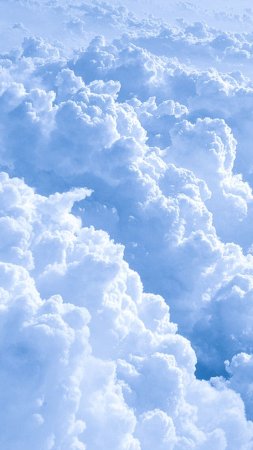 White clouds and blue sky скачать фон 1424 x 2532