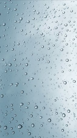 Капли воды на стекле скачать фон 2160 x 3840