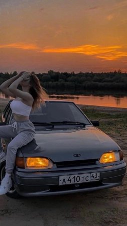 Оперские машины с девушками