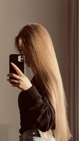 Длинные русые волосы