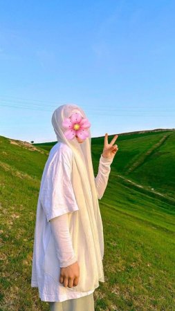 Девушка в хиджаб