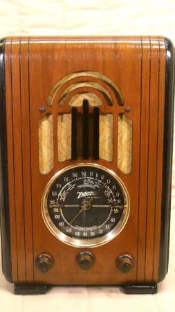 Radio vintage скачать фон 720 x 1280