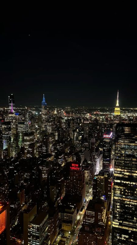 New york by night скачать фон 1080 x 1920