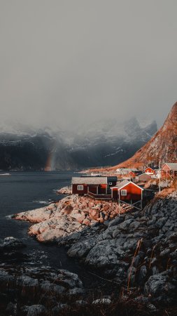 Норвежские домики в горах лофотенские острова скачать фон 2160 x 3840