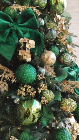Green christmas tree decorations