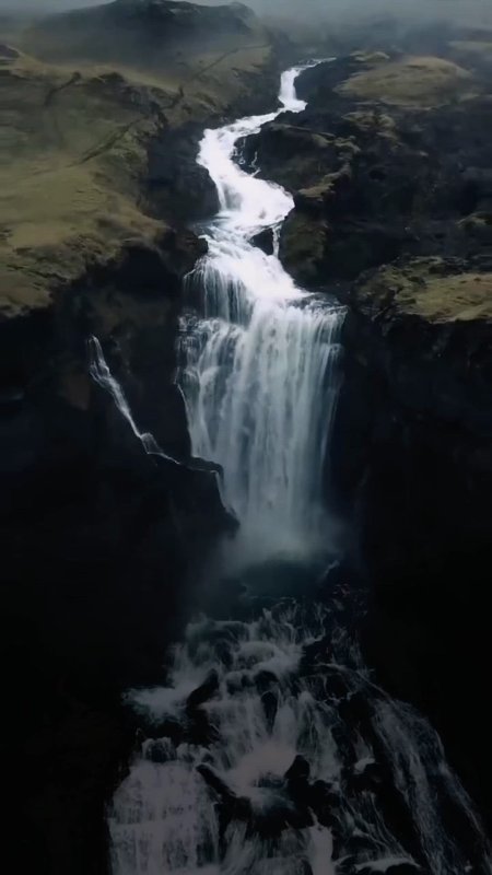 Водопад Скогафосс