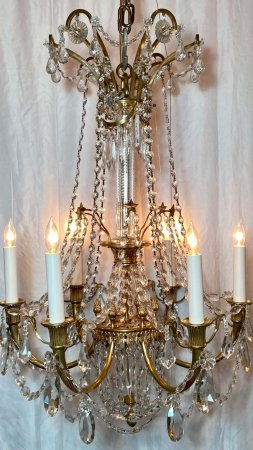 Antique rare baccarat gilt bronze crystal chandelier скачать фон 1424 x 2532