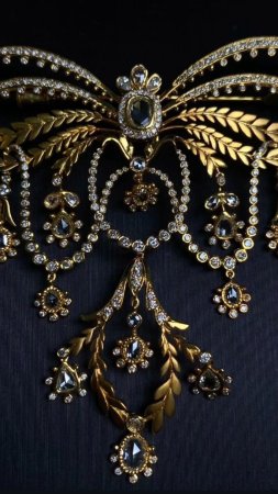 Старинные ювелирные украшения
