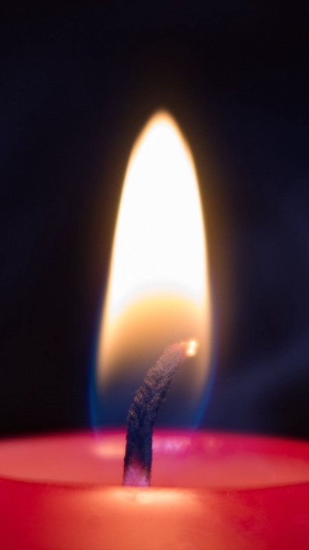 Свеча пламя