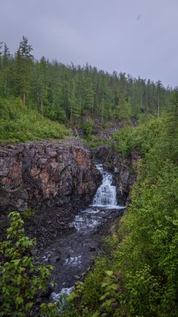 Плато путорана супервулкан скачать фон 1424 x 2532