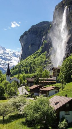 Швейцария водопад лаутербруннен