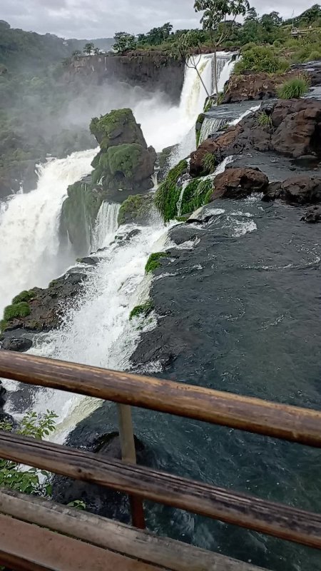 Глотка дьявола водопад игуасу
