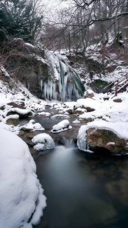 Крымский водопад серебряные струи