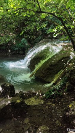 Водопад красивый