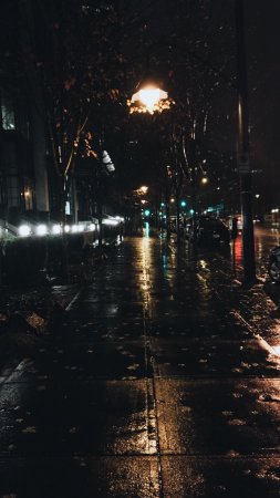 City street at night скачать фон 1080 x 1920