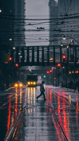 Street in the rain скачать фон 1080 x 1920