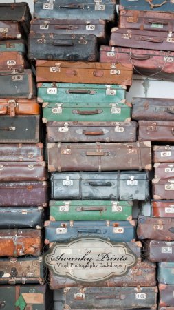 Vintage suitcase скачать фон 1080 x 1920