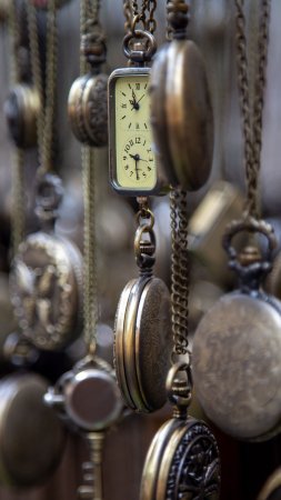 Antique pocket watches скачать фон 2160 x 3840