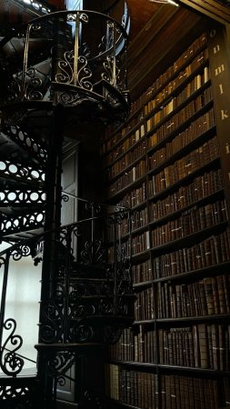 Library of trinity college dublin