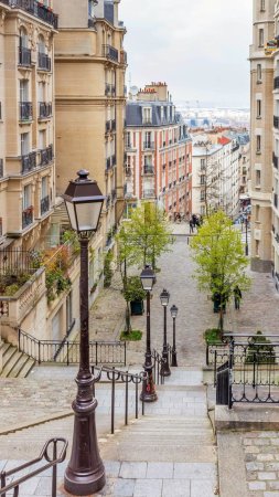Paris montmartre скачать фон 1080 x 1920