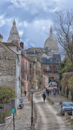 Montmartre париж улица скачать фон 1080 x 1920