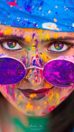 Holi festival of colour скачать фон 1080 x 1920